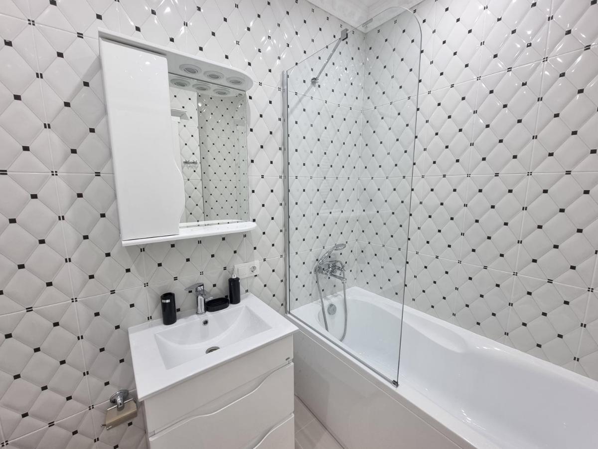 Tourist Grand Apartments Ultracentral 키시나우 외부 사진