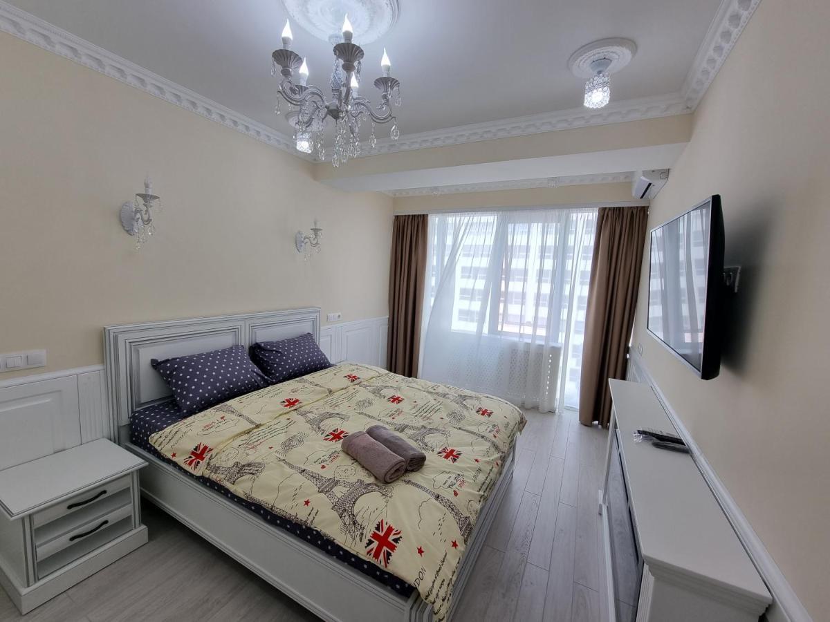 Tourist Grand Apartments Ultracentral 키시나우 외부 사진